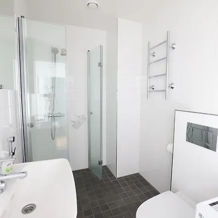 2ndhomes Cozy 44m2 1br With The Location In Kamppi! * הלסינקי